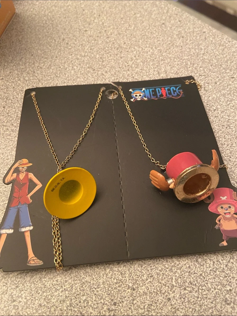 Onepiece Kids Necklace Set – Yellow Straw Hat & Pink Chopper Hat